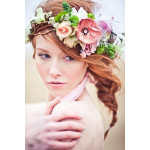 Fresh flowers in her hair - Flower Shop Blog